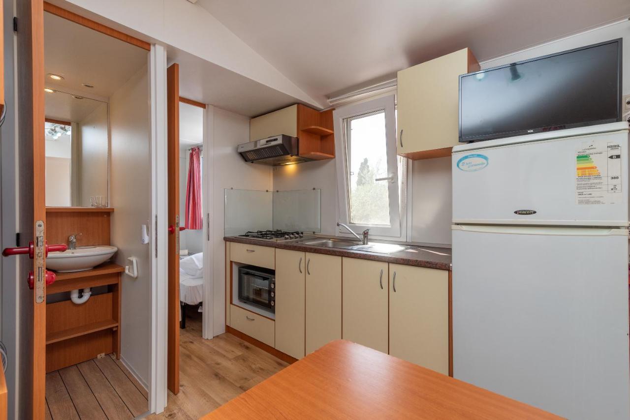 'Olive Grove' Camping House-Near The Beach Divulje Esterno foto